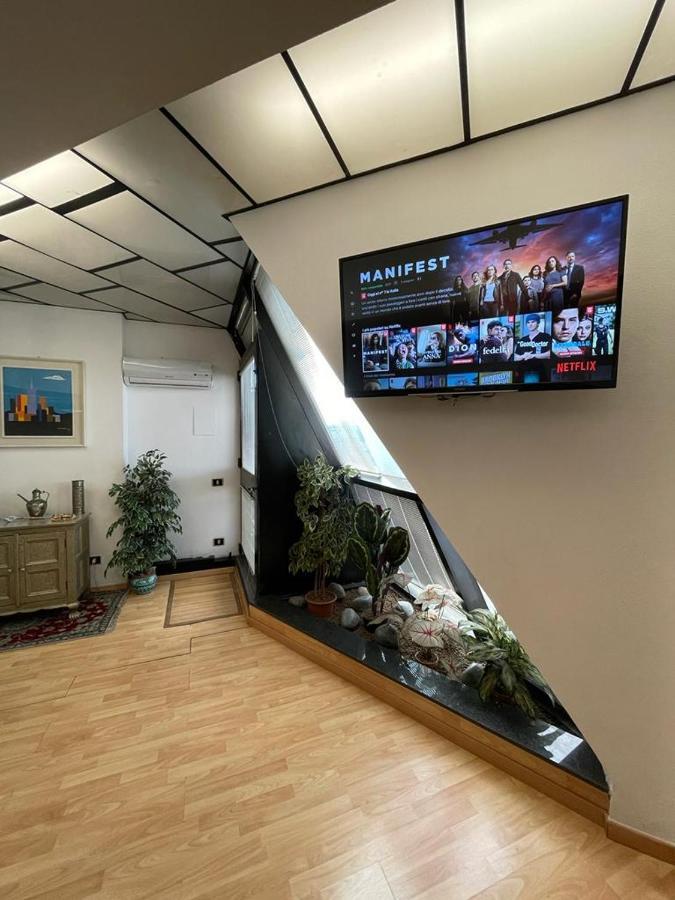 Corte Lambruschini Central Apartment With Free Covered Parking Genoa Luaran gambar